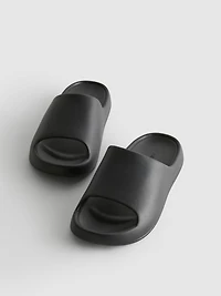 Molded Pool Slides