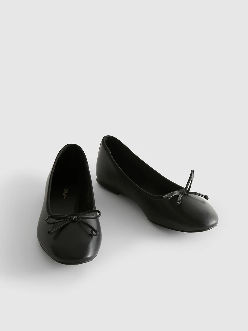 Faux Leather Bow Detail Ballerina Flats