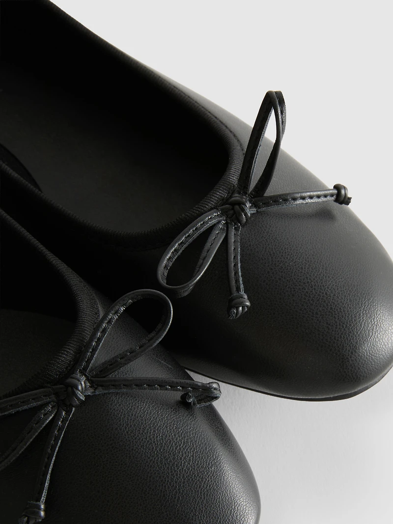 Faux Leather Bow Detail Ballerina Flats