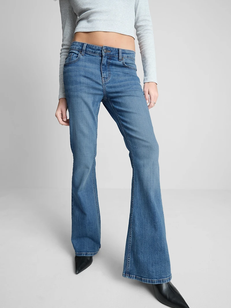 The Primark Scene | Low-Rise Flared Jeans