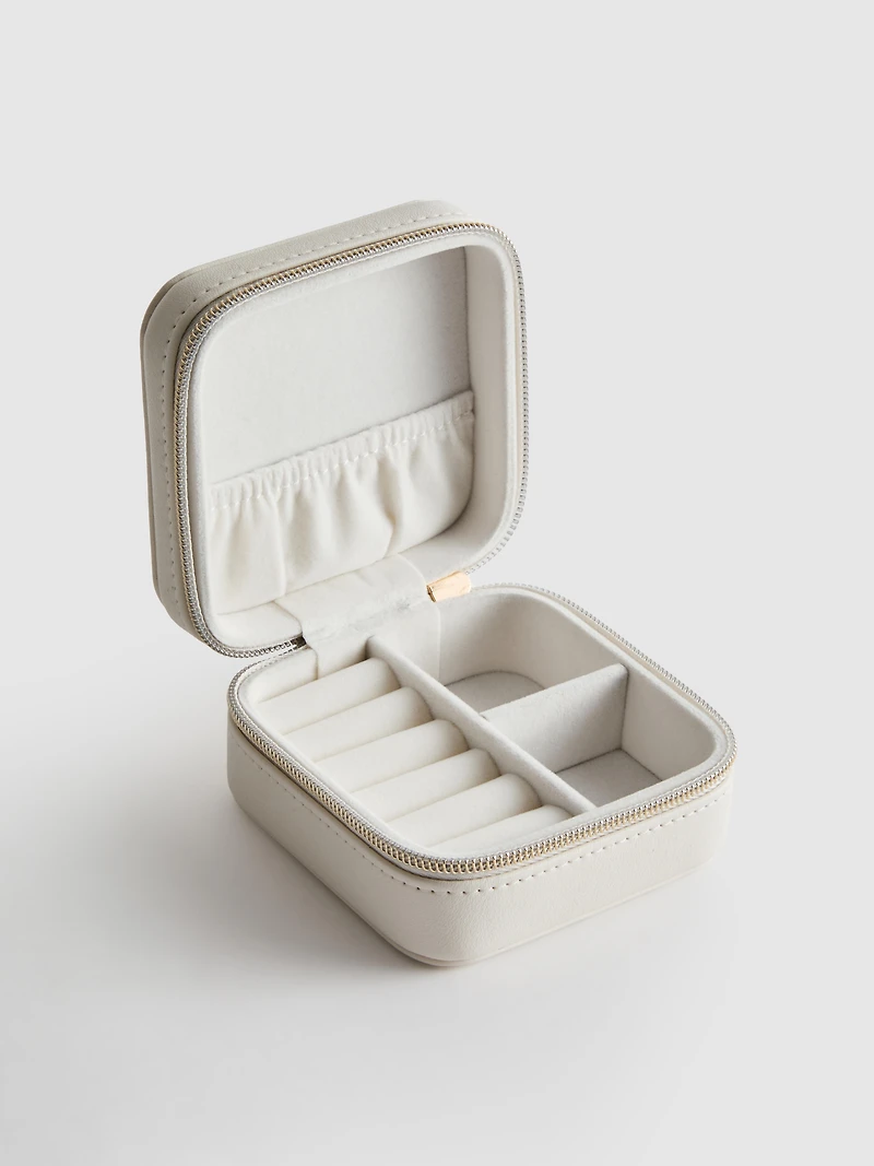 Disney’s Winnie The Pooh Character Jewelry Box