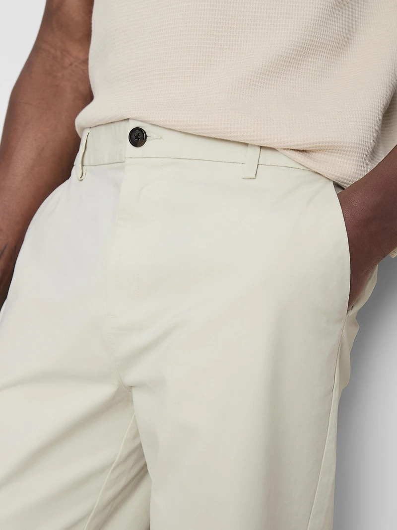 Slim Chinos
