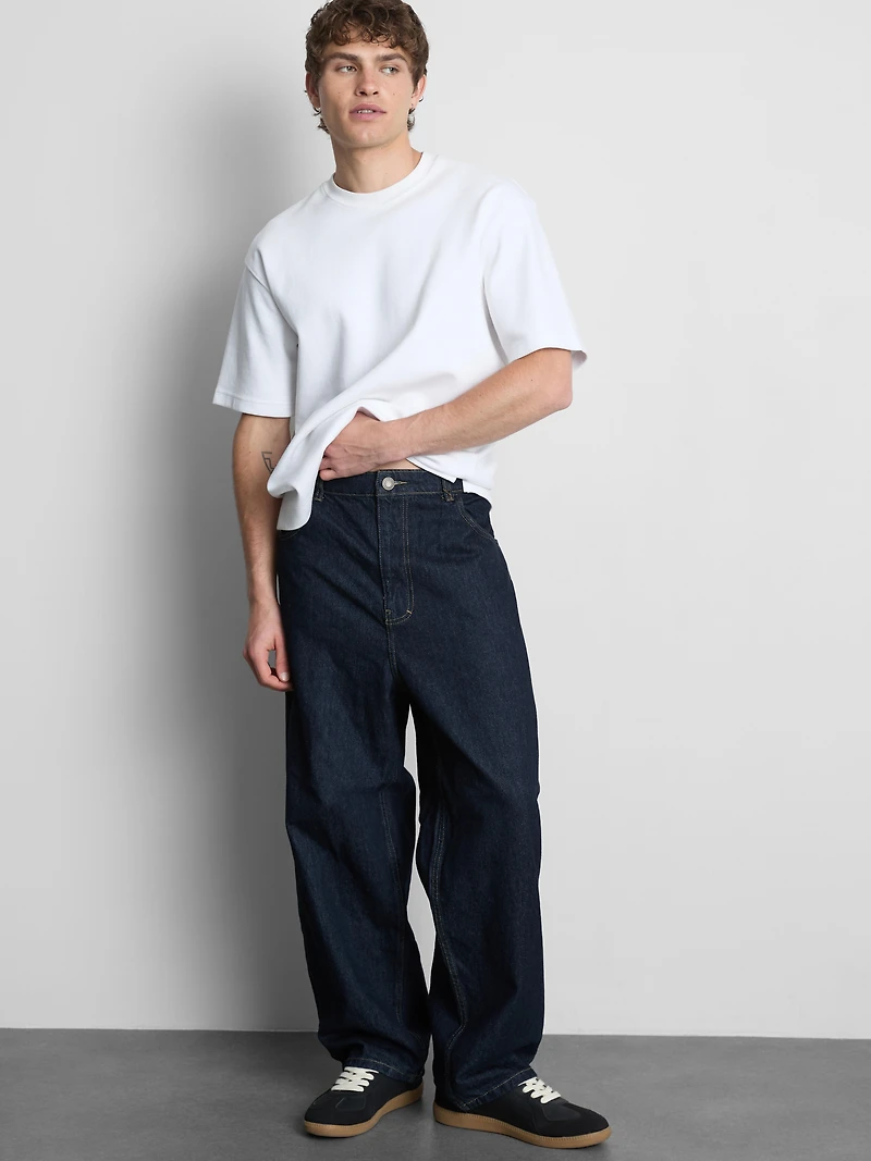 Mid-Rise Baggy Jeans