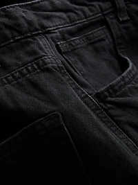 Mid-Rise Baggy Jeans