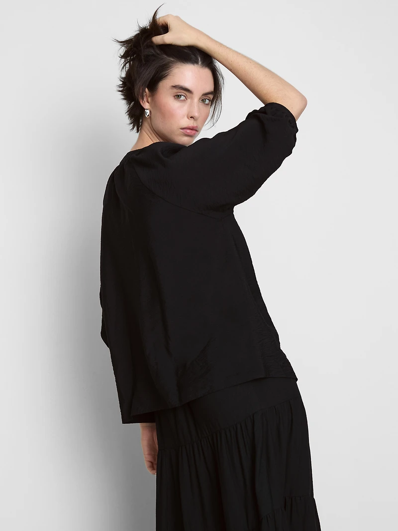 3/4 Sleeve V-Neck Blouse