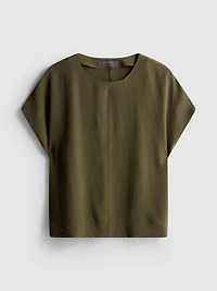 Relaxed Round Neck Air Flow Tee