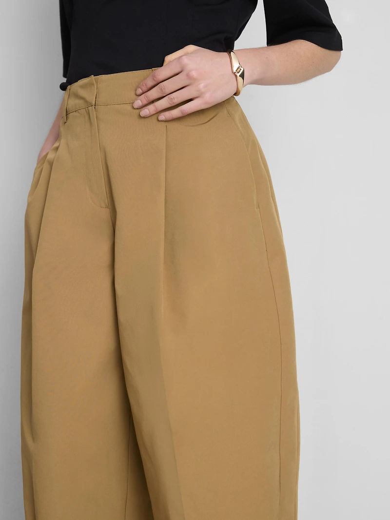 The Edit Tapered Cropped Pants