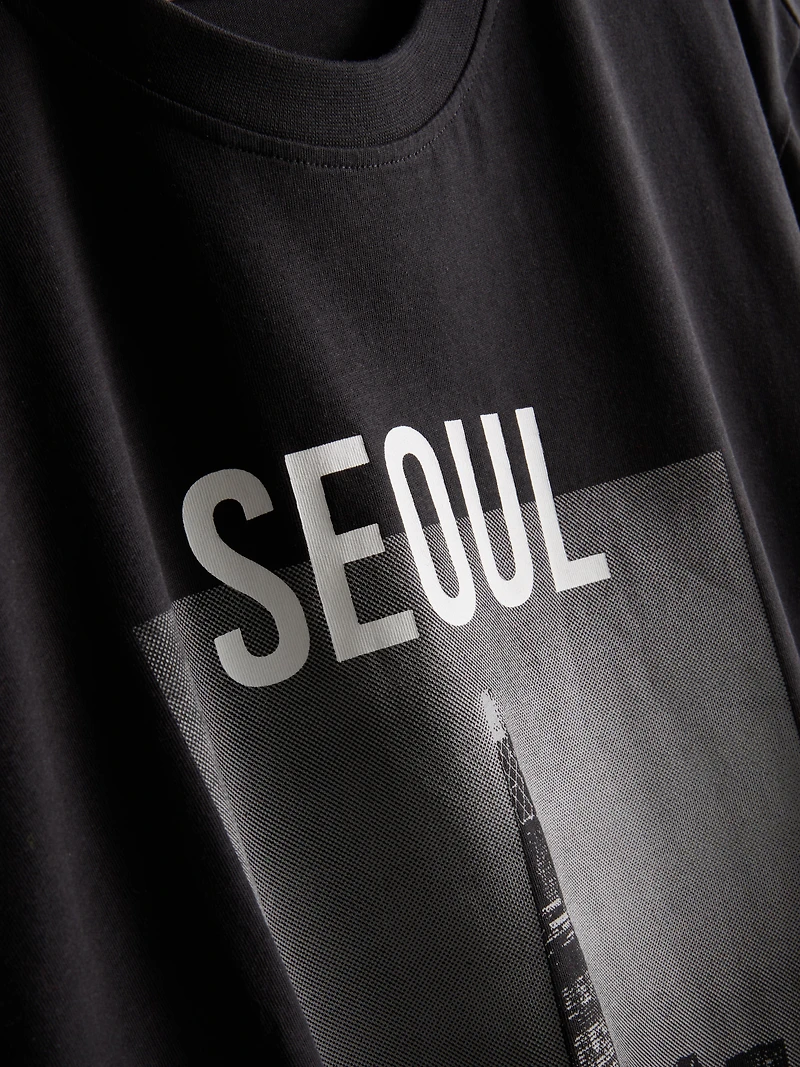 Short Sleeve Seoul Graphic T-Shirt