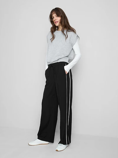 Women's Black Wide-Leg Side-Stripe Pants