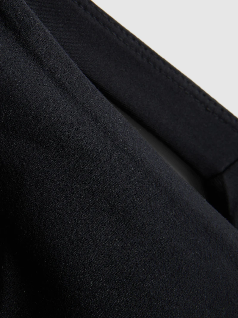 V-Neck Active Crop Top