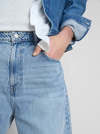 Mid-Rise Baggy Jeans