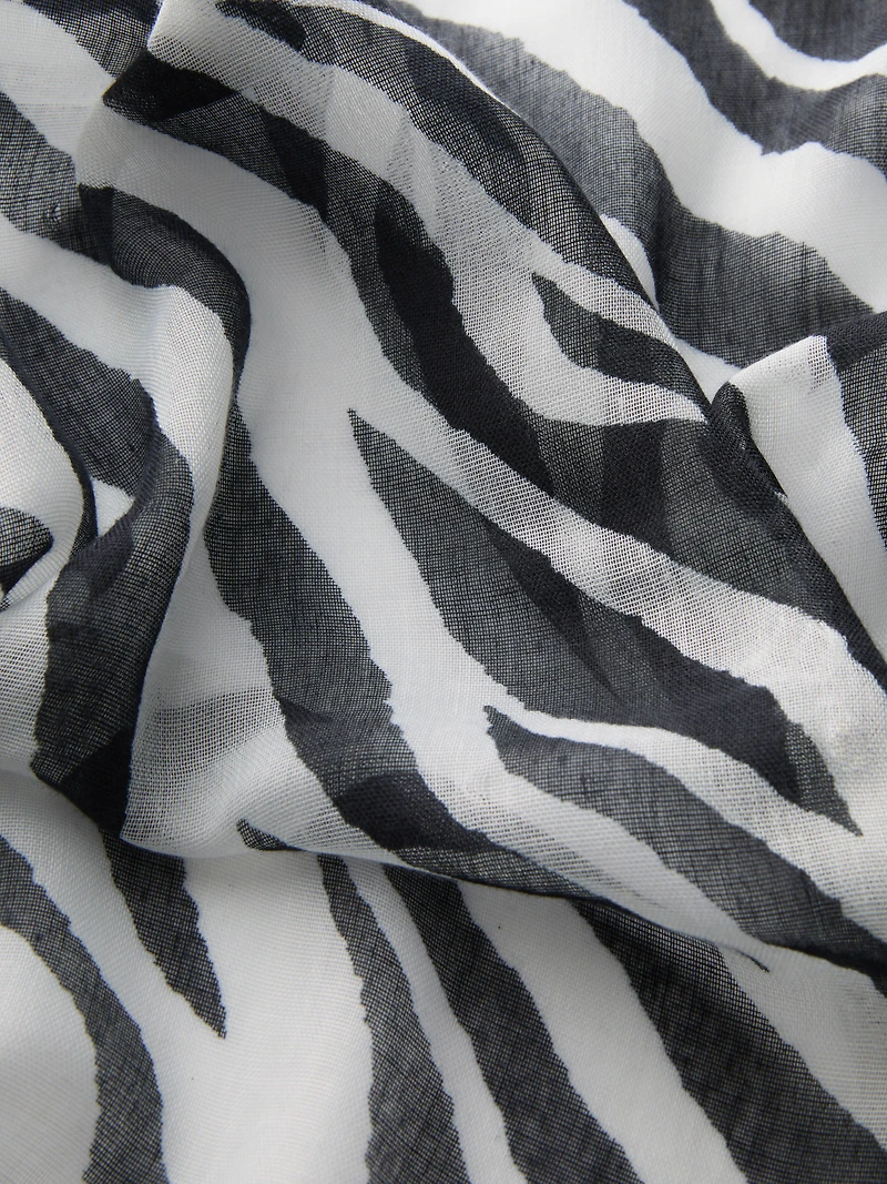Lightweight Printed Scarf