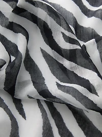 Lightweight Printed Scarf