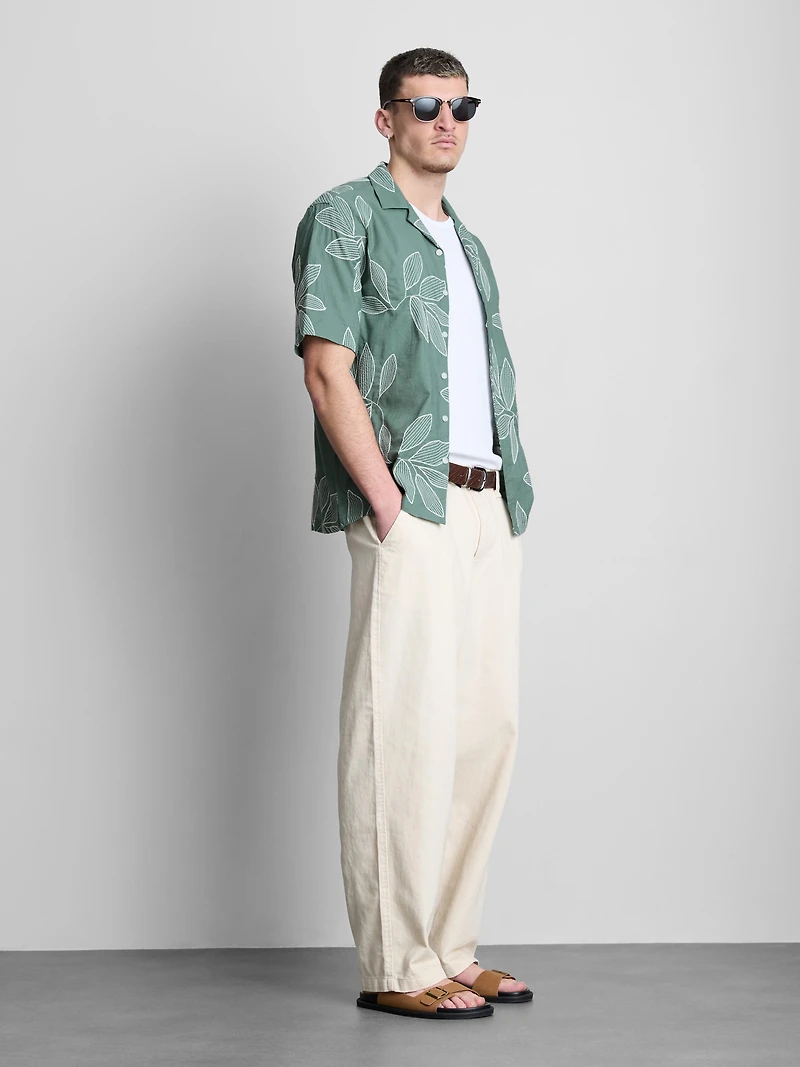 Leaf-Embroidered Short-Sleeve Button-Down Shirt