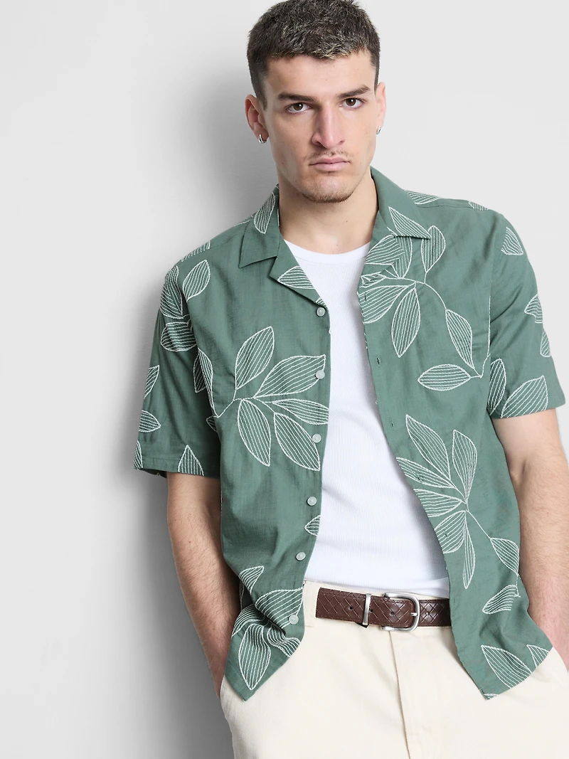 Leaf-Embroidered Short-Sleeve Button-Down Shirt