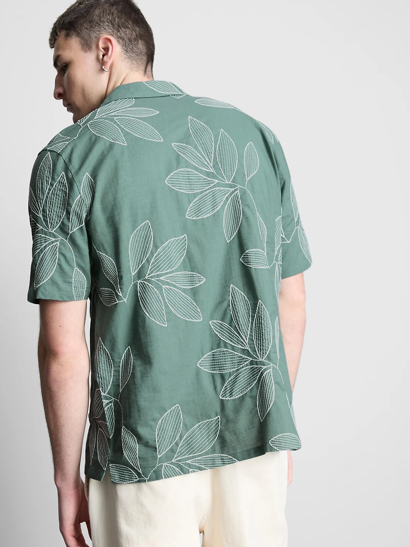 Leaf-Embroidered Short-Sleeve Button-Down Shirt