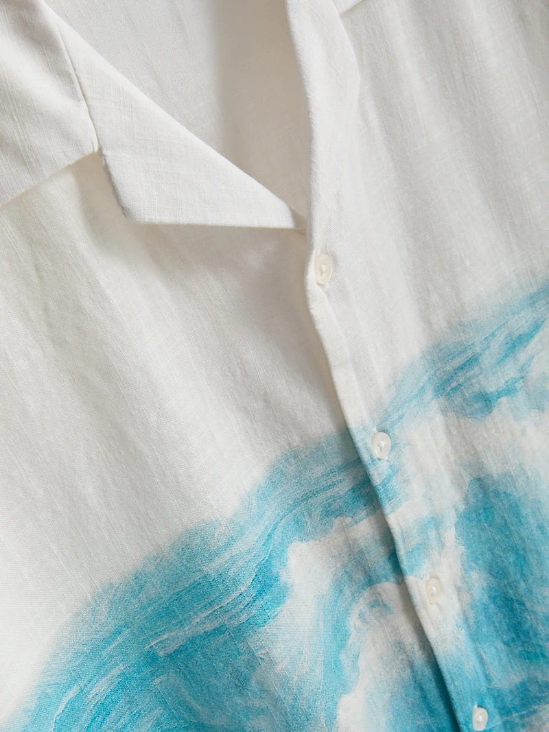 Scenic-Print Short-Sleeve Button-Down Shirt