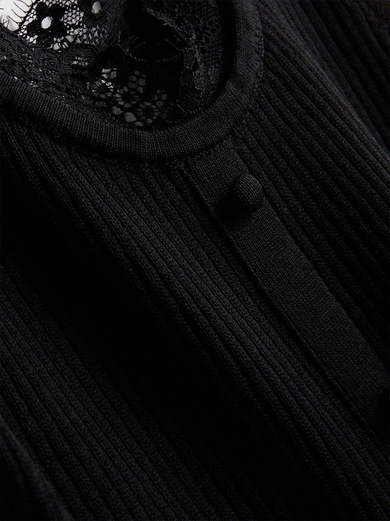 Lace Trim Ribbed Tank Top