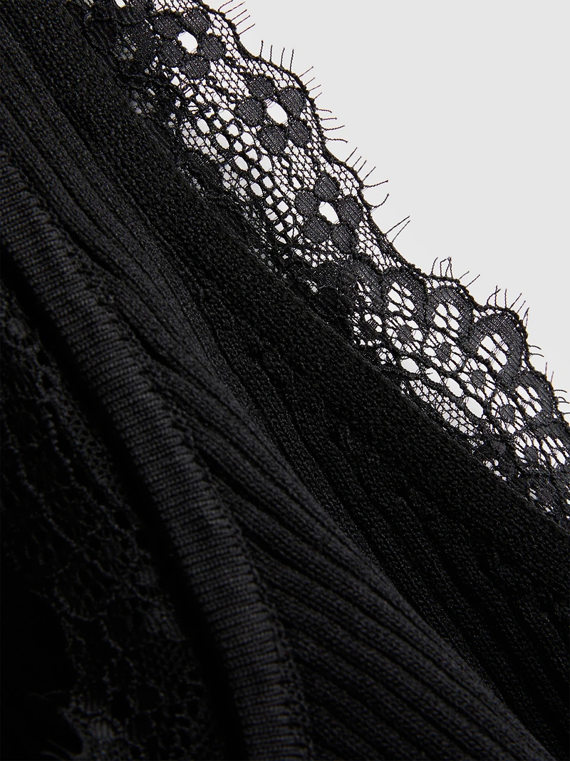 Lace Trim Ribbed Tank Top