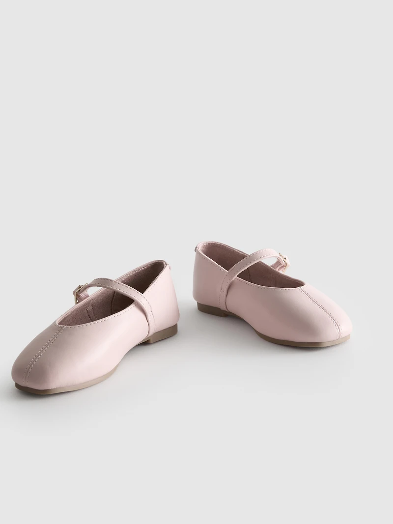 The Edit Leather Ballet Flats