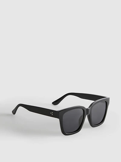 Oversized Cat Eye Sunglasses