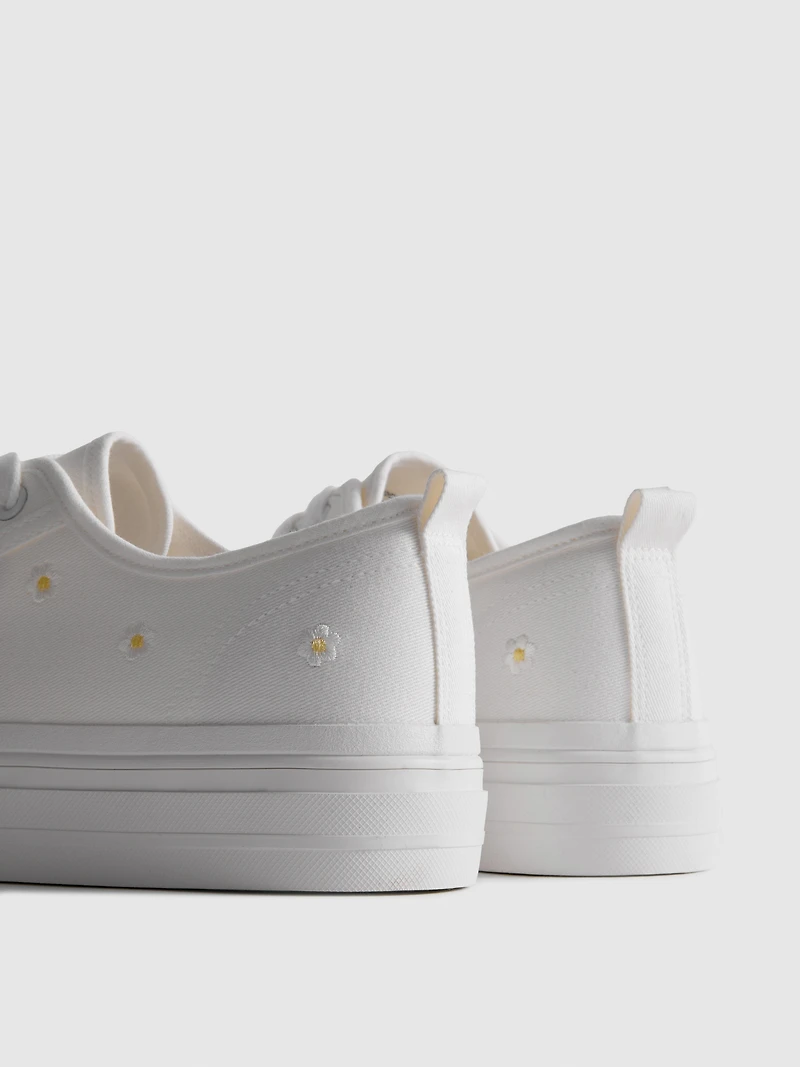 Embroidered Daisy Sneakers