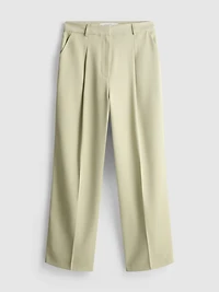 Lila Pleated Straight-Leg Pants