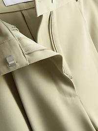 Lila Pleated Straight-Leg Pants