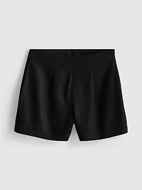 Linen Blend Pleated Shorts