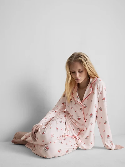 Disney’s Minnie Mouse Graphic Boyfriend Pajamas
