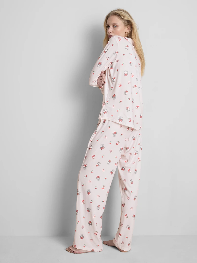 Disney’s Minnie Mouse Graphic Boyfriend Pajamas