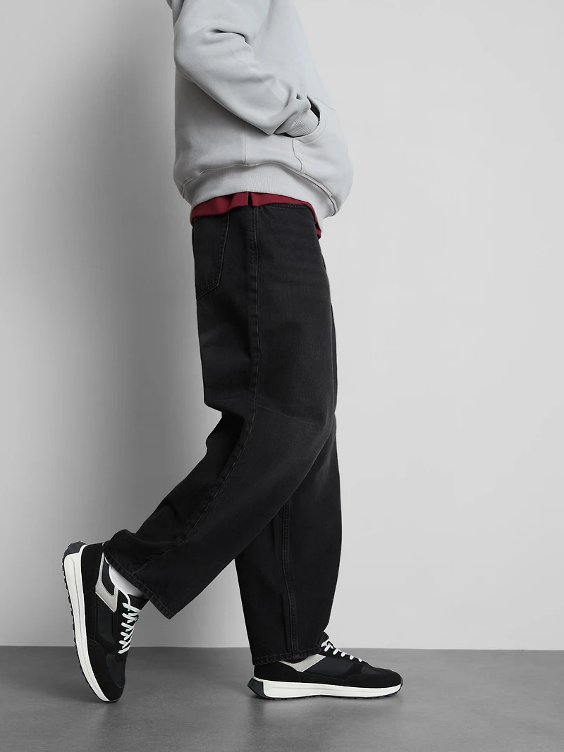 Mid-Rise Barrel Jeans