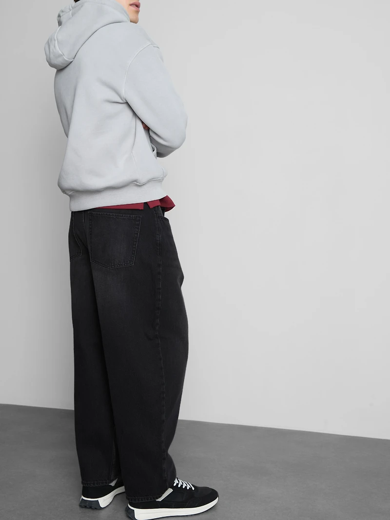 Mid-Rise Barrel Jeans
