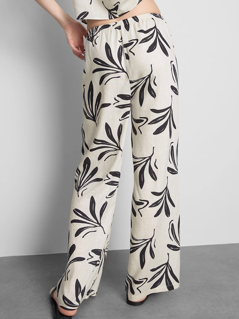 Wide Leg Printed Pants