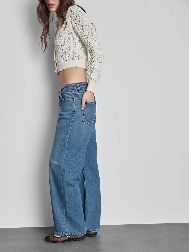 Relaxed Low-Rise Straight-Leg Denim Jeans