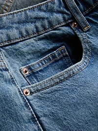 Relaxed Low-Rise Straight-Leg Denim Jeans