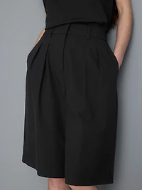 Pleated Bermuda Shorts