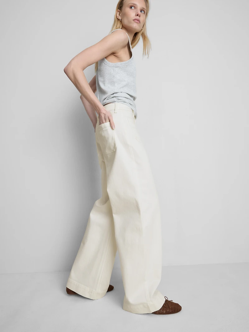 Pocket Front Wide Leg Jeans