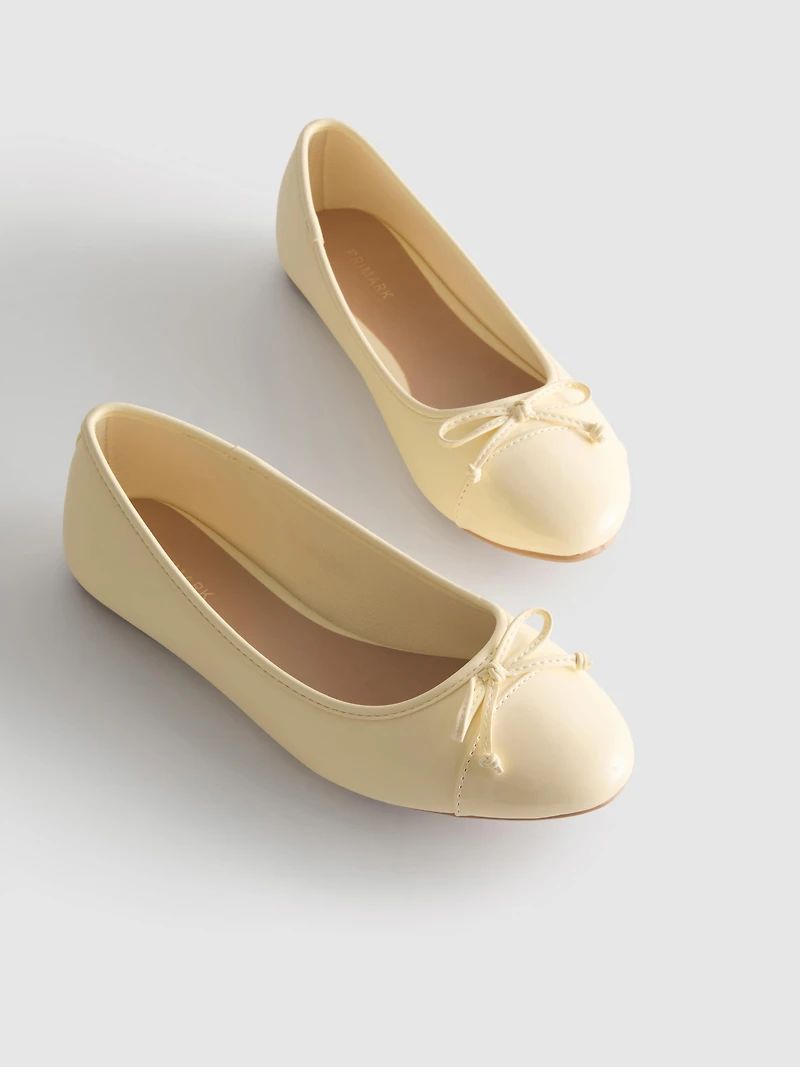 Bow Ballet Pumps