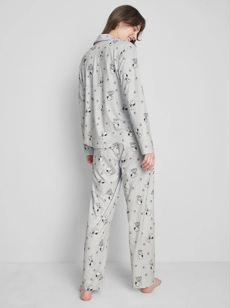 Snoopy Graphic Boyfriend Pajamas
