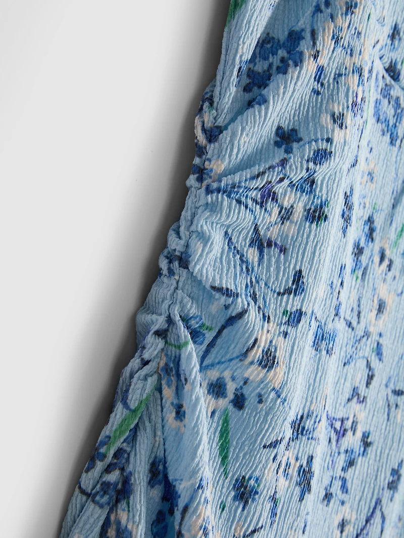 Sweetheart Crinkle Midi Dress