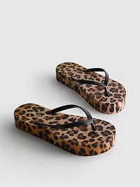 Leopard Print Flatform Flip Flops