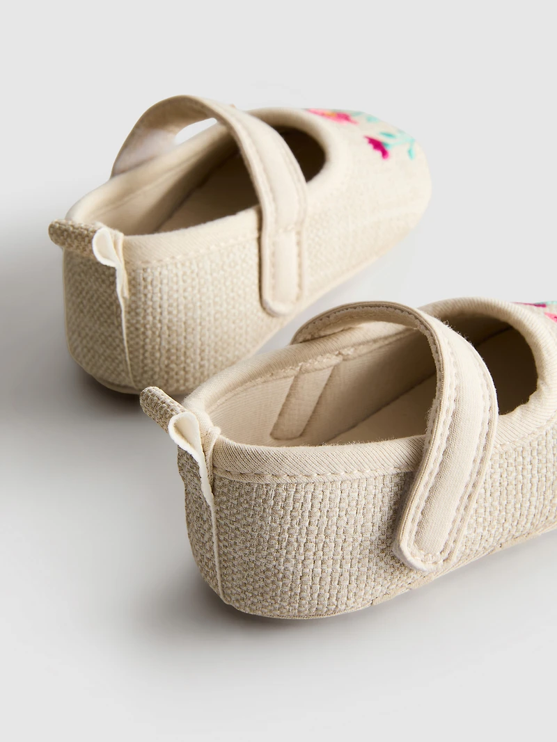 Floral Embroidered Newborn Ballet Flats