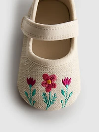 Floral Embroidered Newborn Ballet Flats