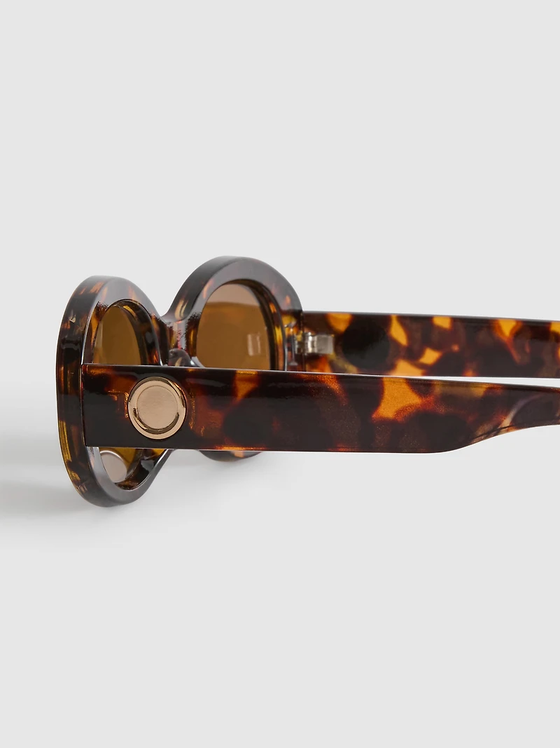 Chunky Oval Sunglasses