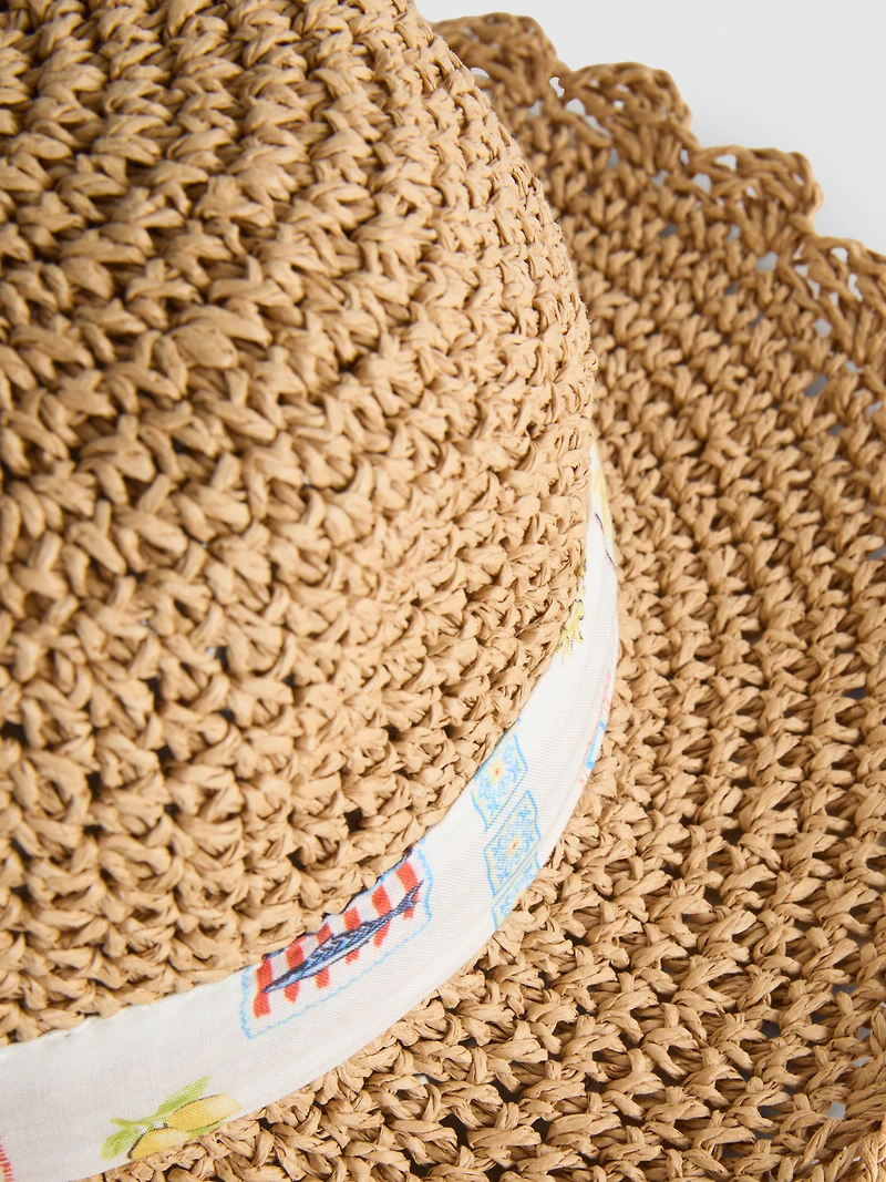 Scallop Trim Woven Hat