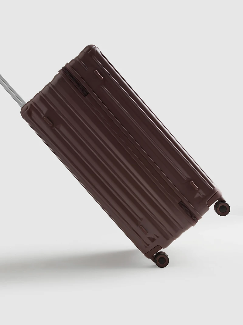 Hard-Shell Spinner Suitcase