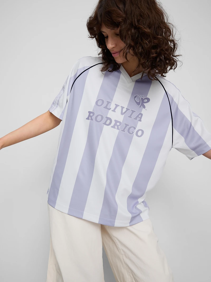 The Primark Scene | Olivia Rodrigo Striped Soccer Jersey