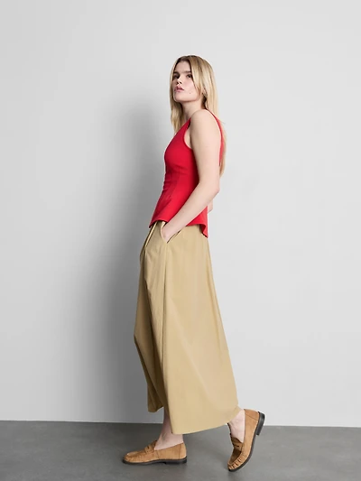 V-Neck Peplum Sleeveless Top