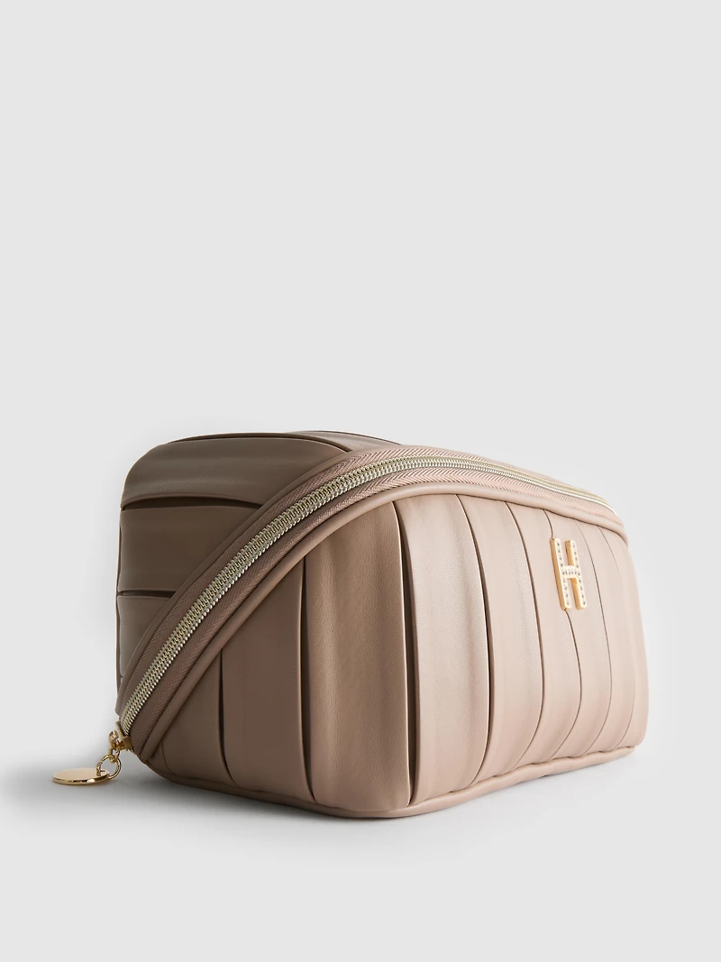 Initial Detail Wash Bag